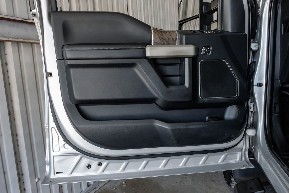 Used 2019 Ford F350 Lariat w/ Lariat Value Package image 43