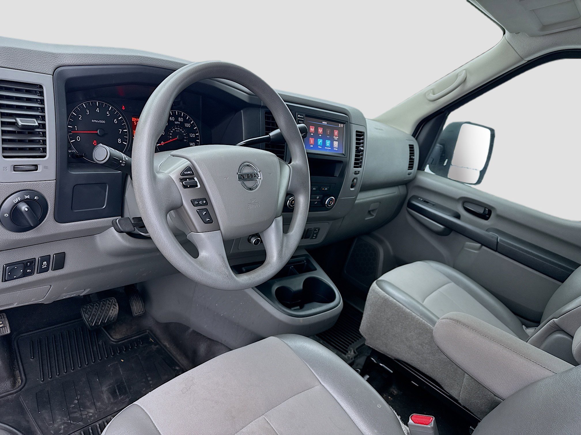 Used 2020 Nissan NV 2500 S image 7