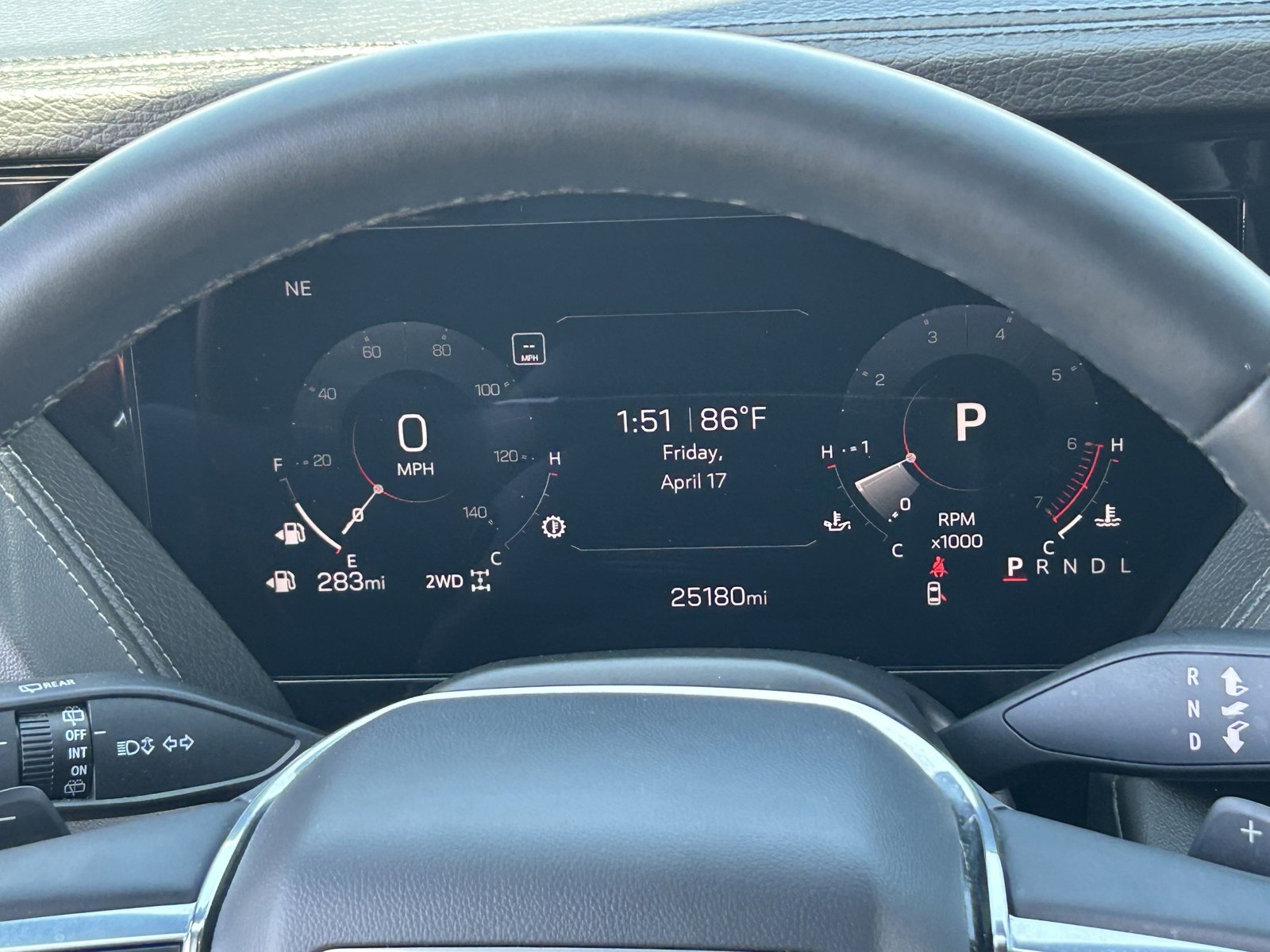 Certified 2025 GMC Yukon XL Denali AWD/4WD image 26