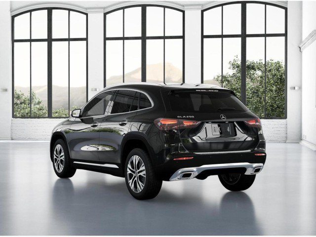 Used 2025 Mercedes-Benz GLA 250 image 27