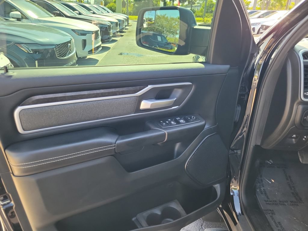Used 2020 RAM 1500 Big Horn AWD/4WD image 18