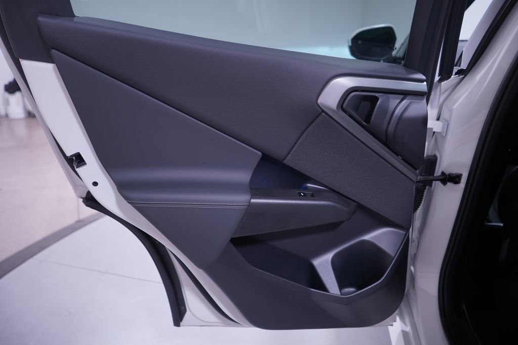 Used 2025 BMW X3 xDrive30i w/ M Sport Package image 14