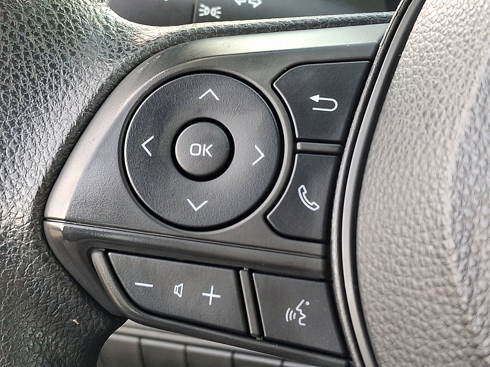 Certified 2024 Toyota Corolla LE image 21