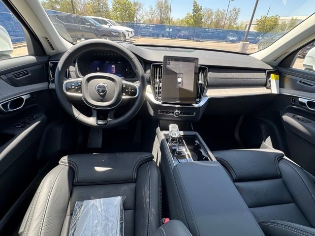 New 2025 Volvo XC90 T8 Ultra w/ Protection Package Premier AWD/4WD image 27