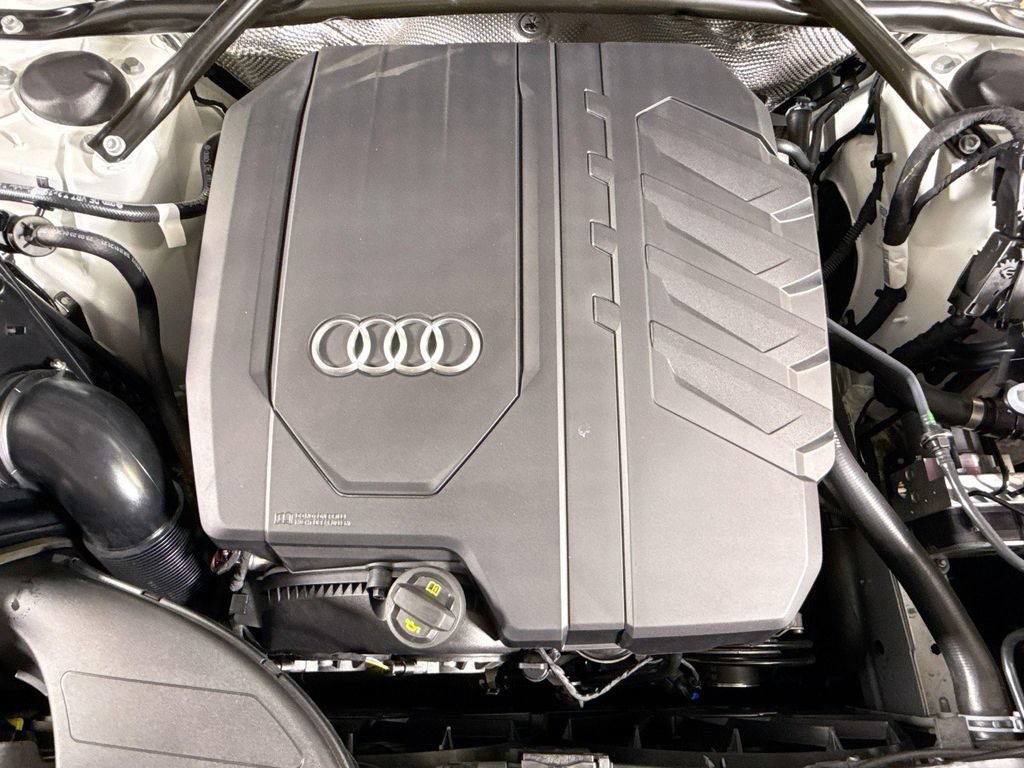 Used 2023 Audi Q5 2.0T Premium Plus w/ Premium Plus Package AWD/4WD image 24