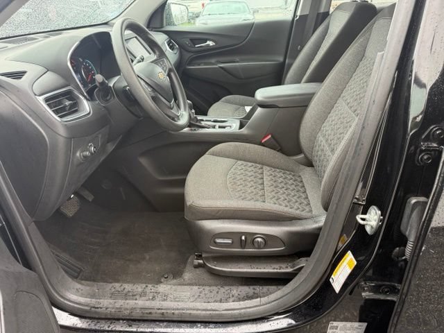 Used 2023 Chevrolet Equinox LT AWD/4WD image 24
