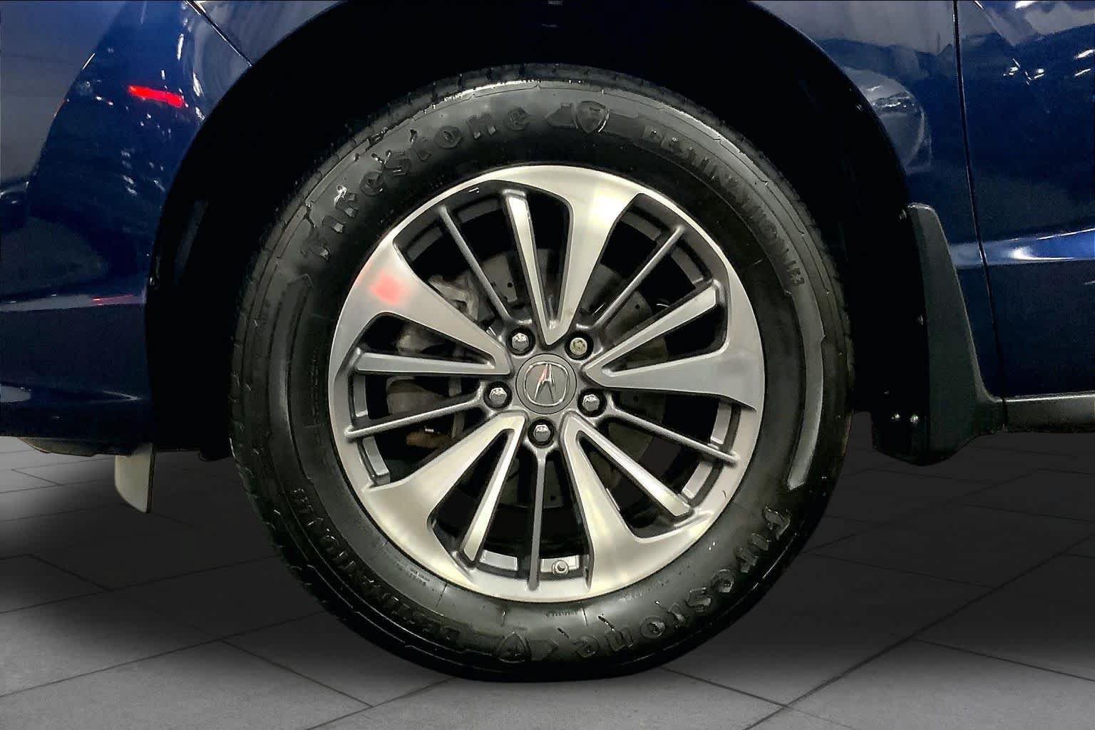 Used 2017 Acura RDX w/ Advance Package AWD/4WD image 11
