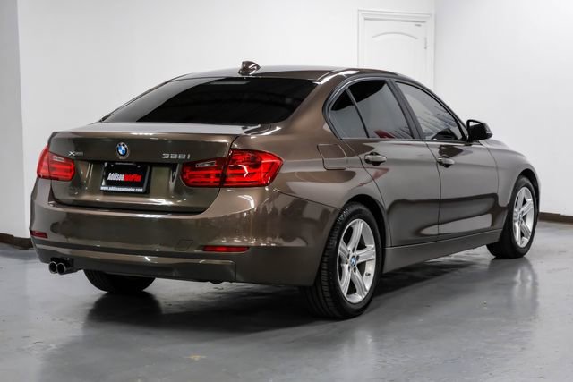 Used 2013 BMW 328i xDrive Sedan image 11