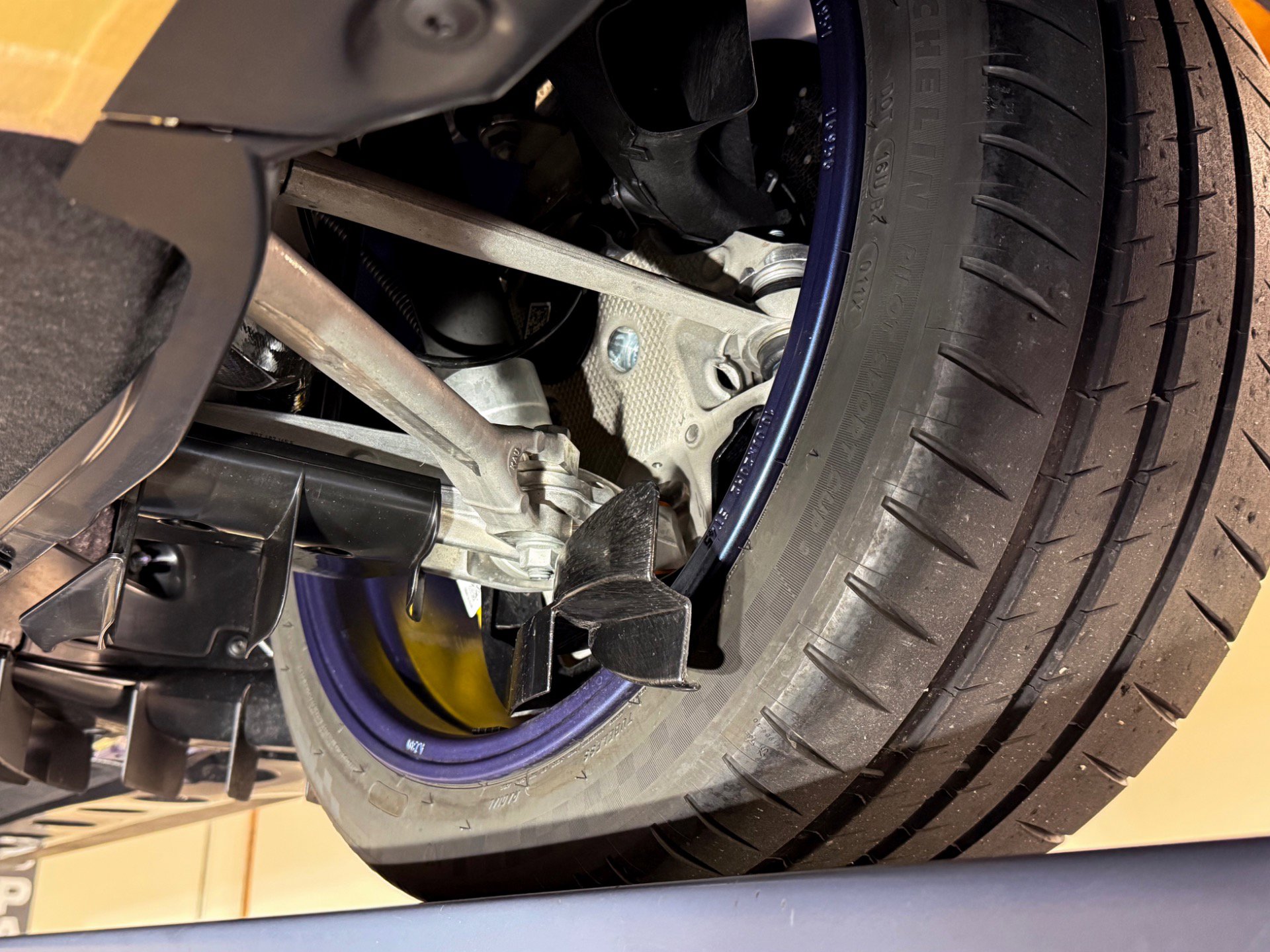 Used 2025 Porsche 911 GT3 RS image 76