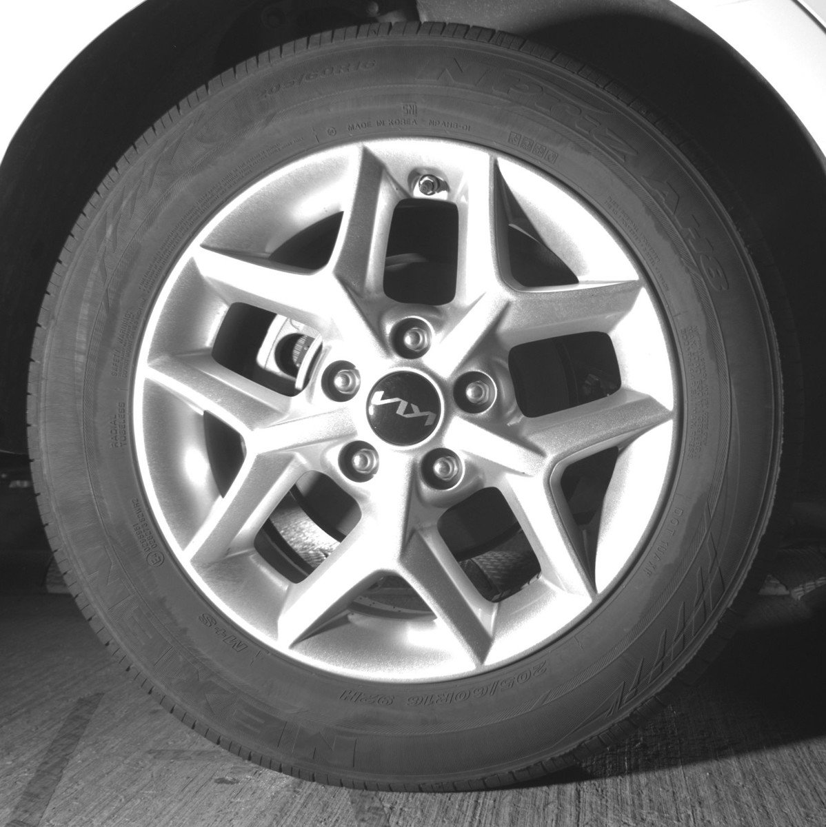 Used 2025 Kia Soul LX w/ LX Technology Package image 15