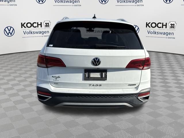 Used 2022 Volkswagen Taos SE w/ IQ.Drive SE Package image 6