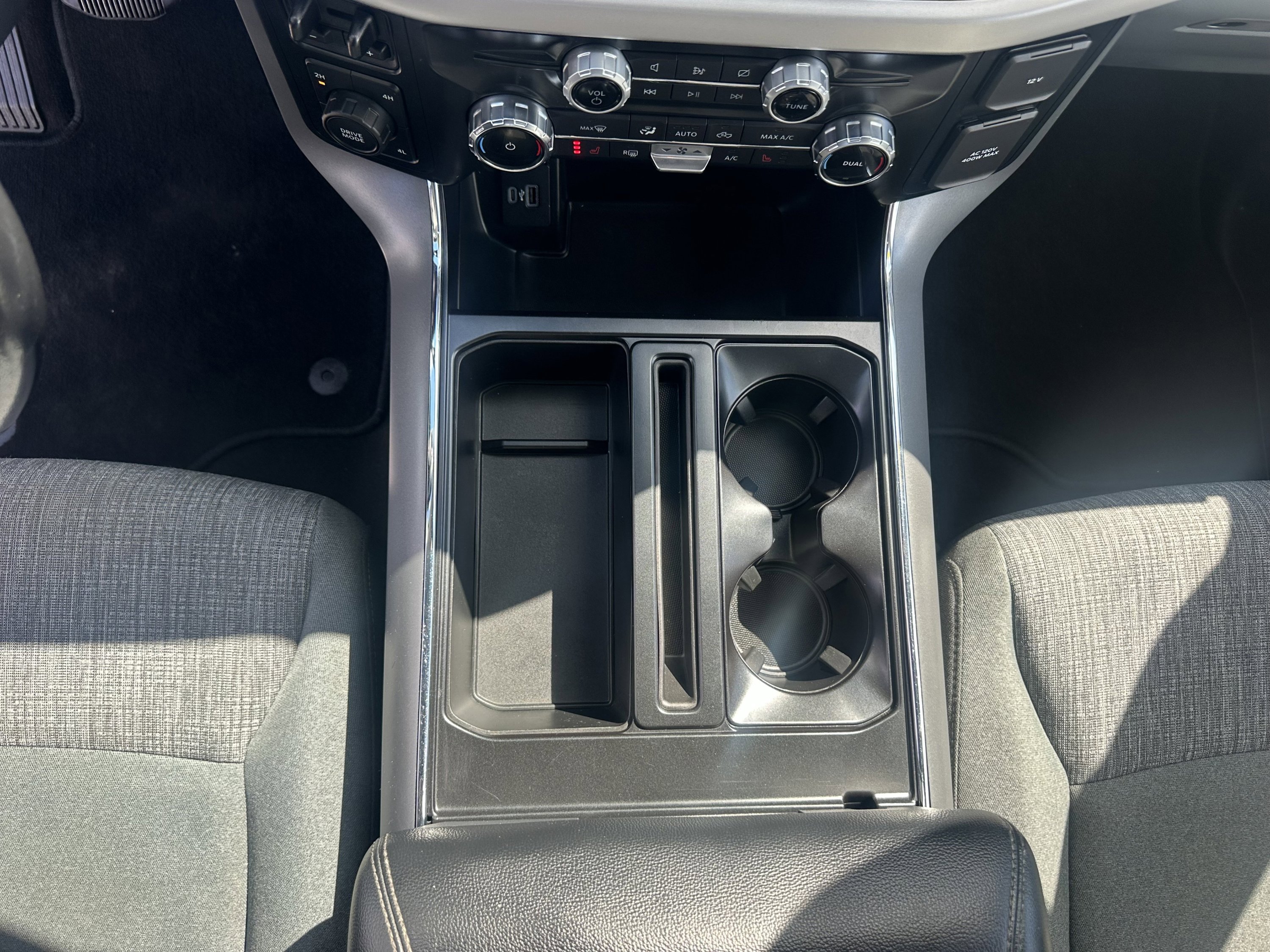 Used 2022 Ford F150 XLT w/ Equipment Group 302A High AWD/4WD image 15