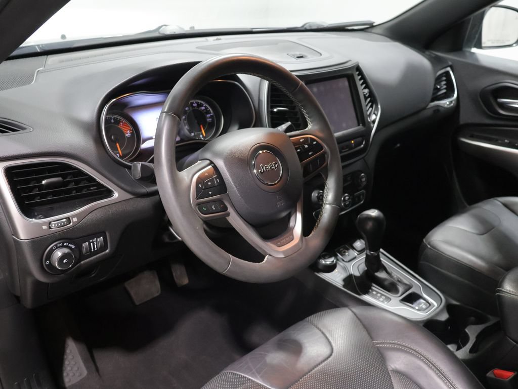 Used 2021 Jeep Cherokee Latitude Lux 80th Anniv w/ Quick Order Package 26U 80TH AWD/4WD image 14