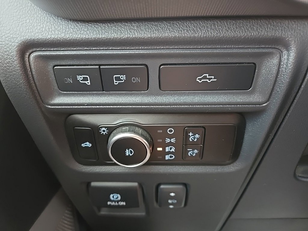 Used 2023 Ford F150 Platinum w/ FX4 Off-Road Package image 60