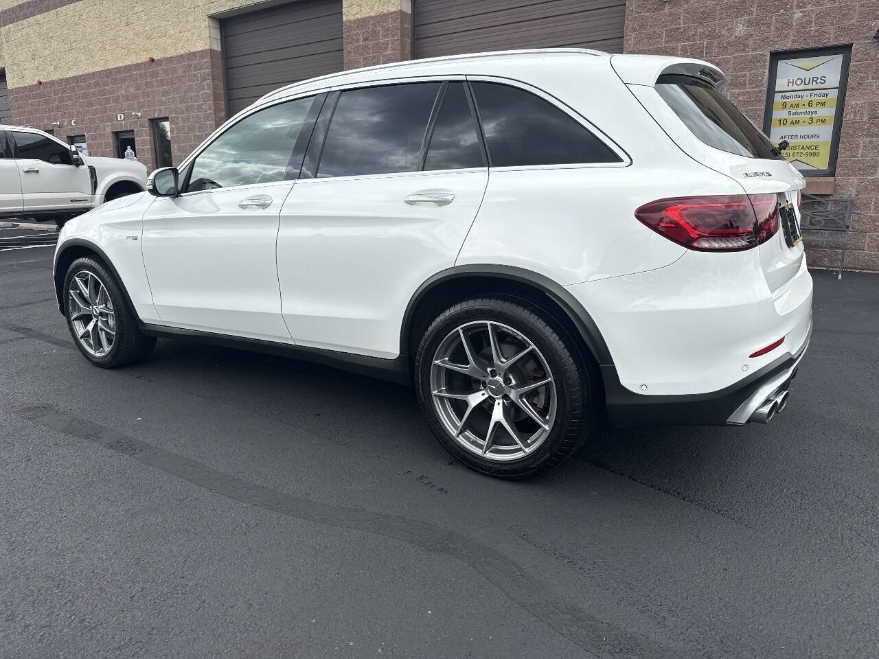 Used 2022 Mercedes-Benz GLC 43 AMG 4MATIC image 21