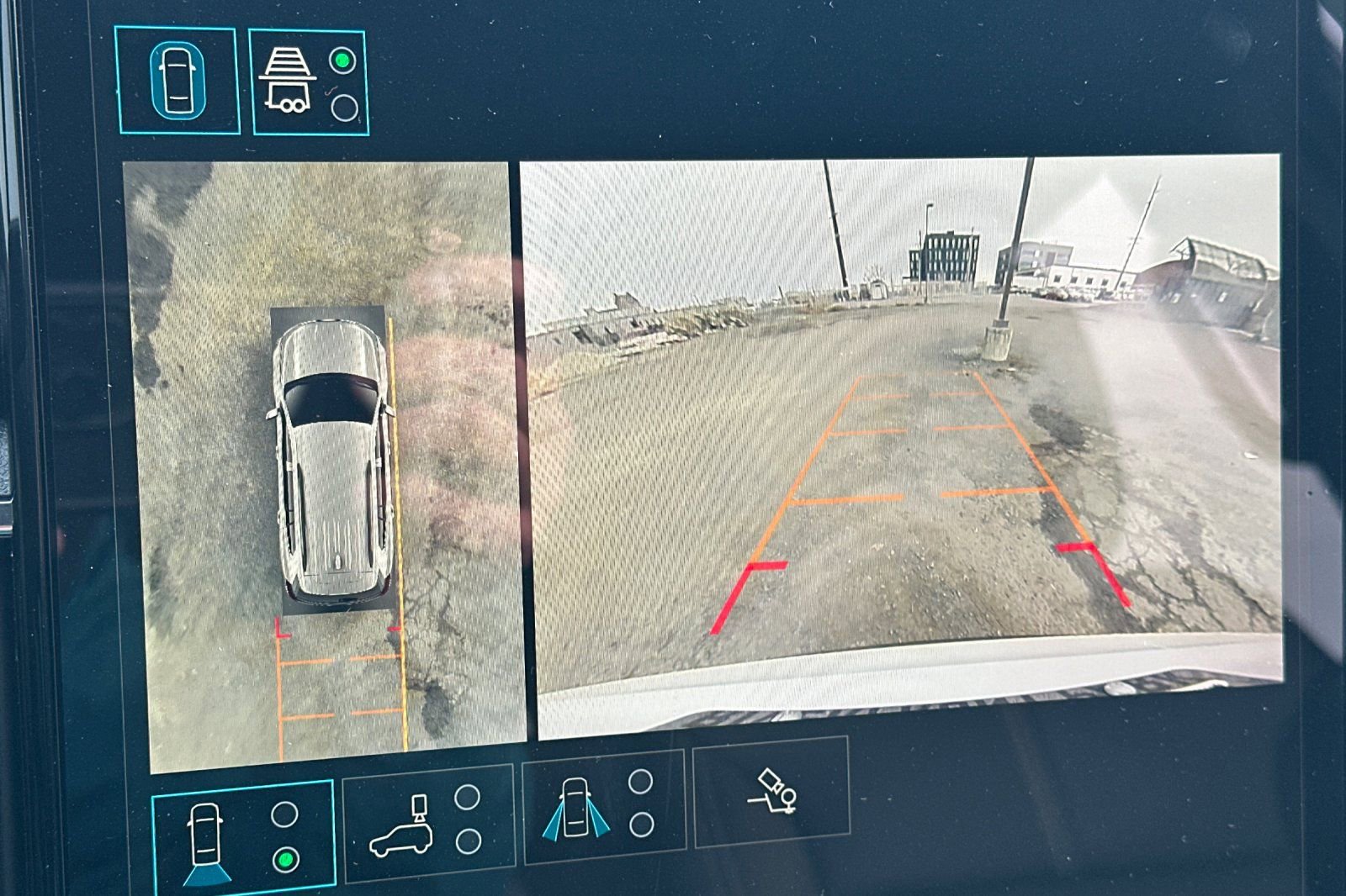 New 2026 GMC Acadia Elevation image 24