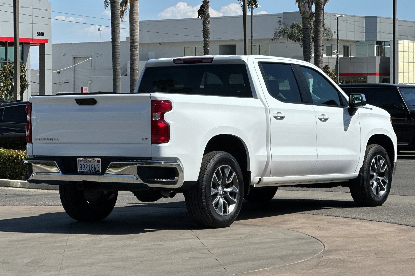 Used 2023 Chevrolet Silverado 1500 LT w/ LPO, Liner Protection Package RWD image 4