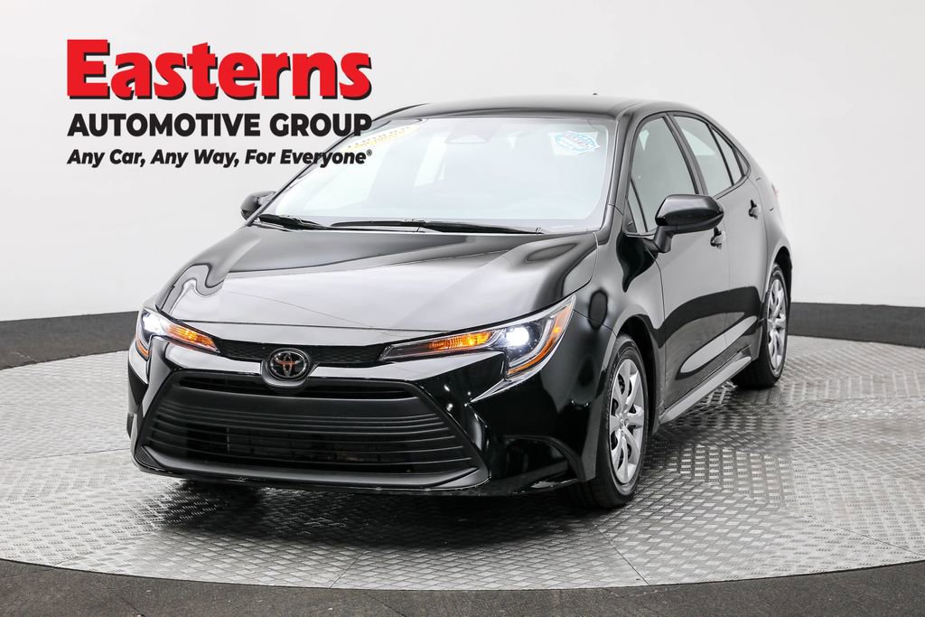 Used 2025 Toyota Corolla LE