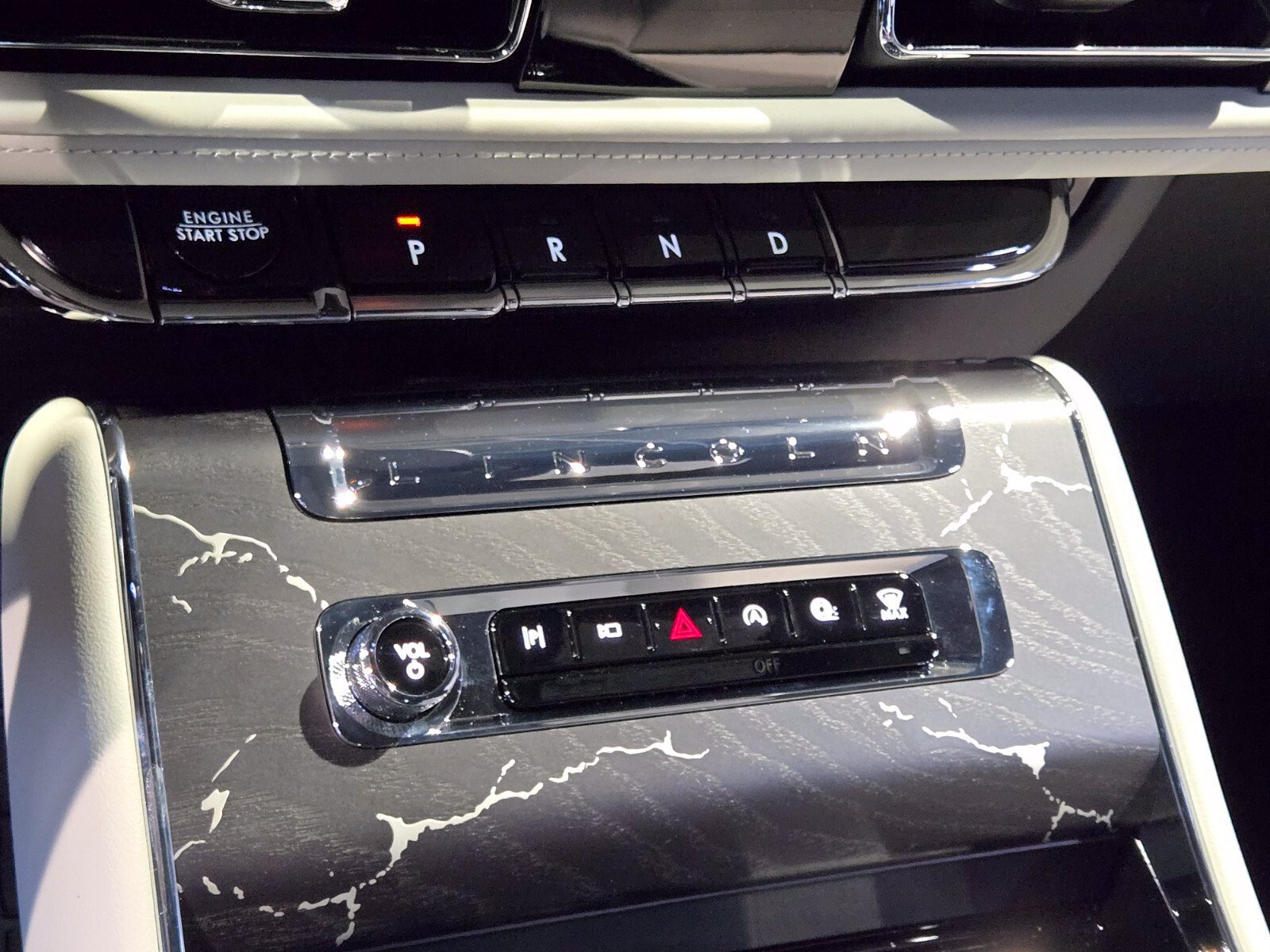 New 2027 Lincoln Aviator Black Label w/ Jet Appearance Package AWD/4WD image 29