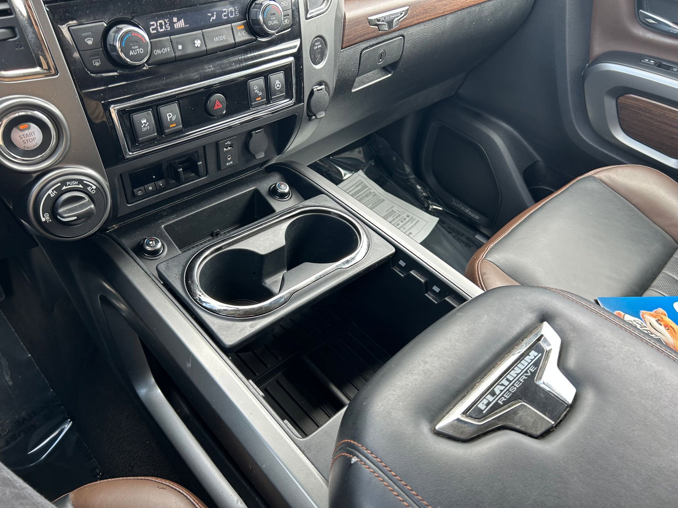 Used 2018 Nissan Titan Platinum Reserve image 19