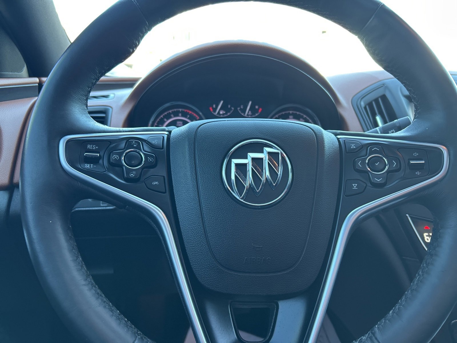 Used 2017 Buick Regal Premium w/ Driver Confidence Package #1 image 14