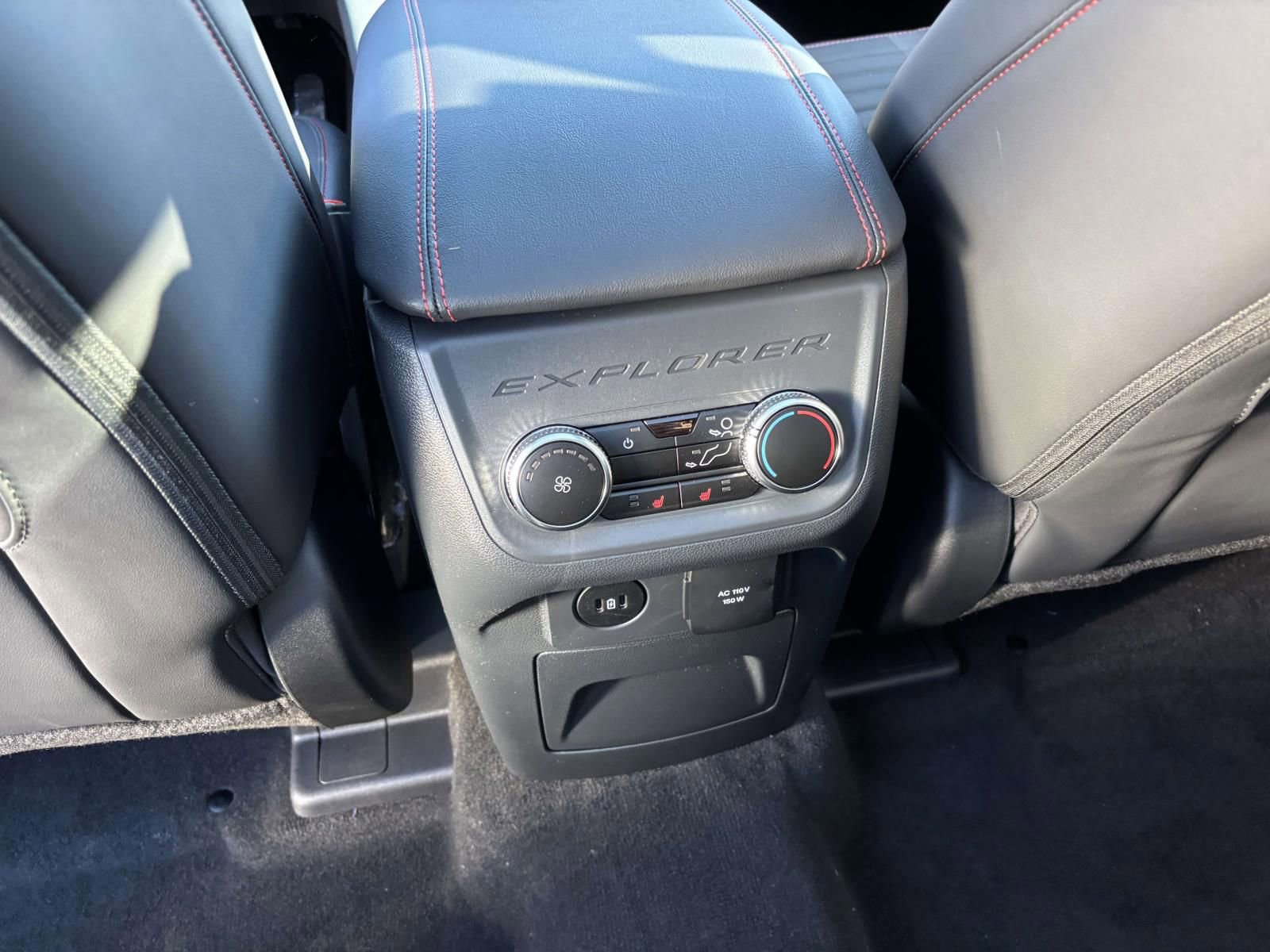 New 2026 Ford Explorer ST-Line w/ ST-Line Street Pack image 33