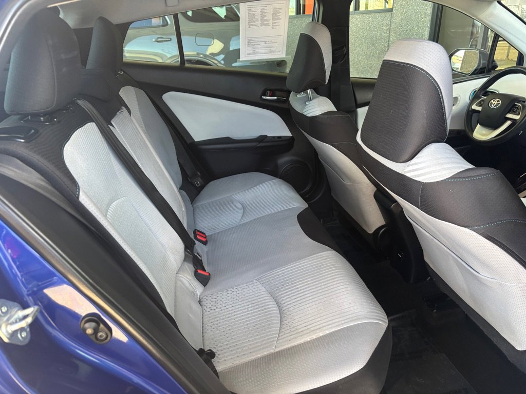 Used 2016 Toyota Prius Four image 23