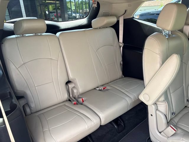 Used 2020 Buick Enclave Premium w/ Sun and Sites Package AWD/4WD image 27