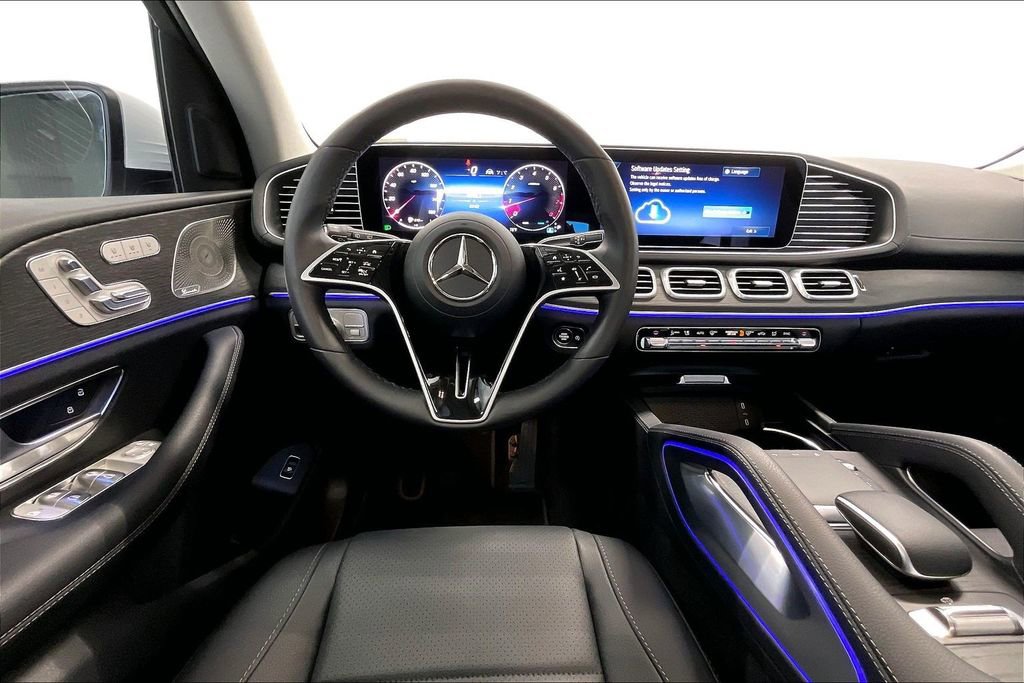 Used 2026 Mercedes-Benz GLS 450 GLS 450 image 5