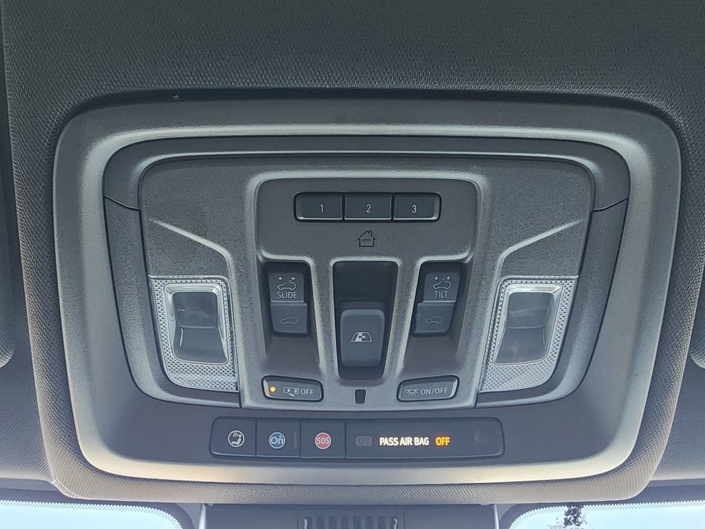 Used 2024 GMC Sierra 1500 SLT w/ SLT Premium Package image 23