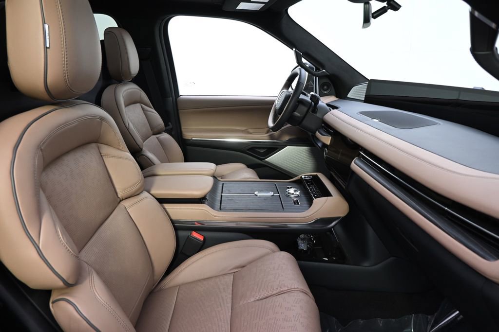 New 2026 Lincoln Navigator Black Label image 16