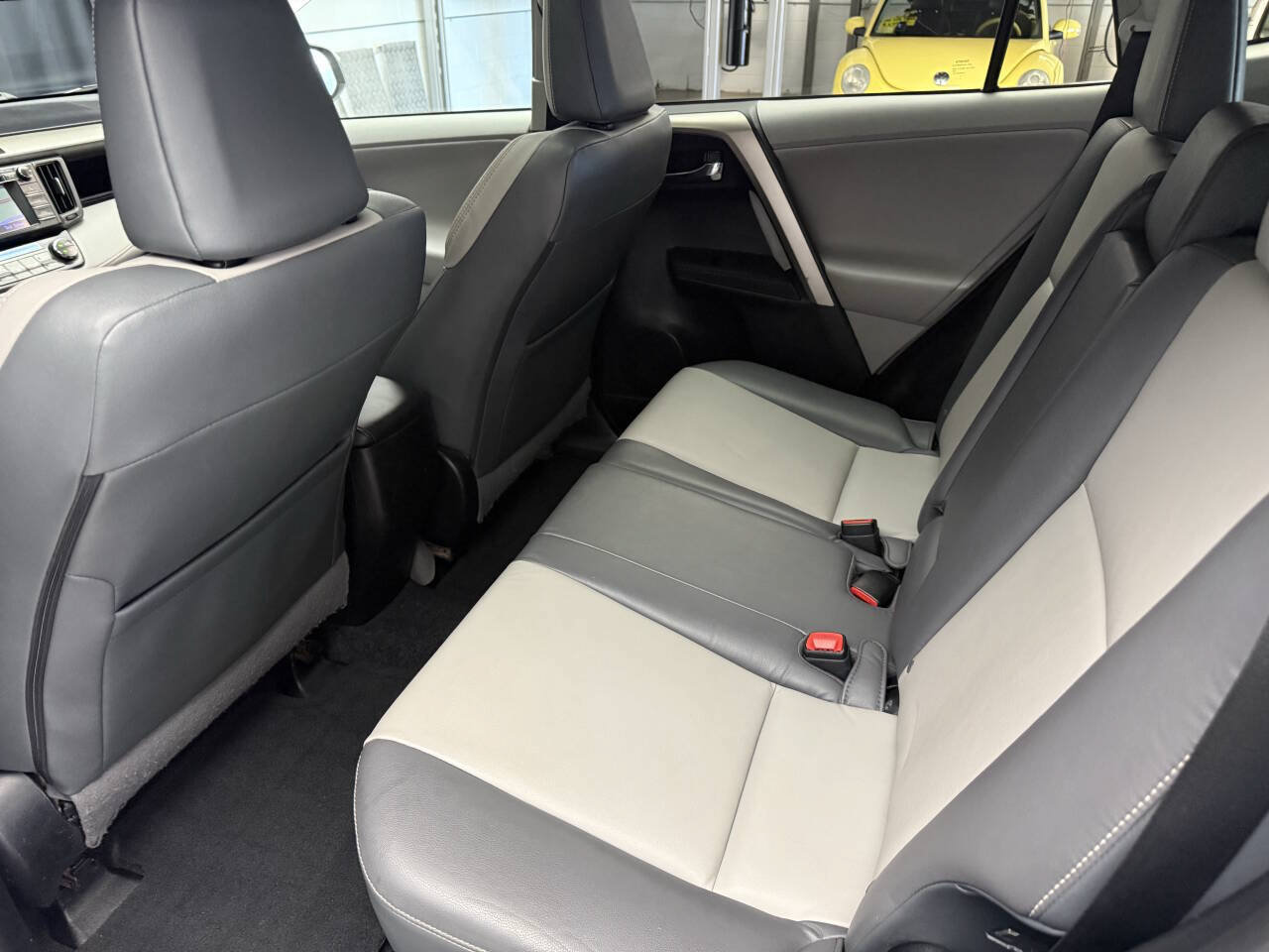 Used 2013 Toyota RAV4 Limited AWD/4WD image 19