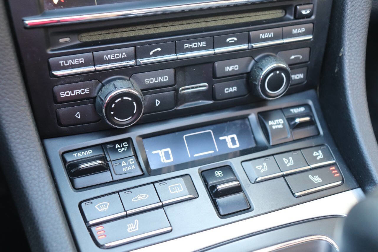 Used 2016 Porsche Boxster image 35