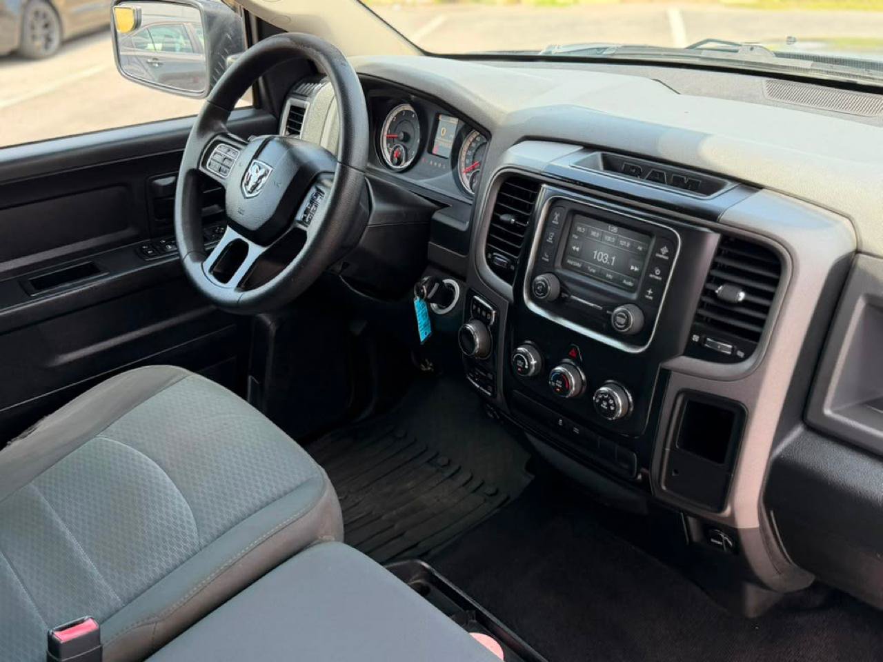 Used 2016 RAM 1500 Express w/ Black Ram 1500 Express Group AWD/4WD image 13