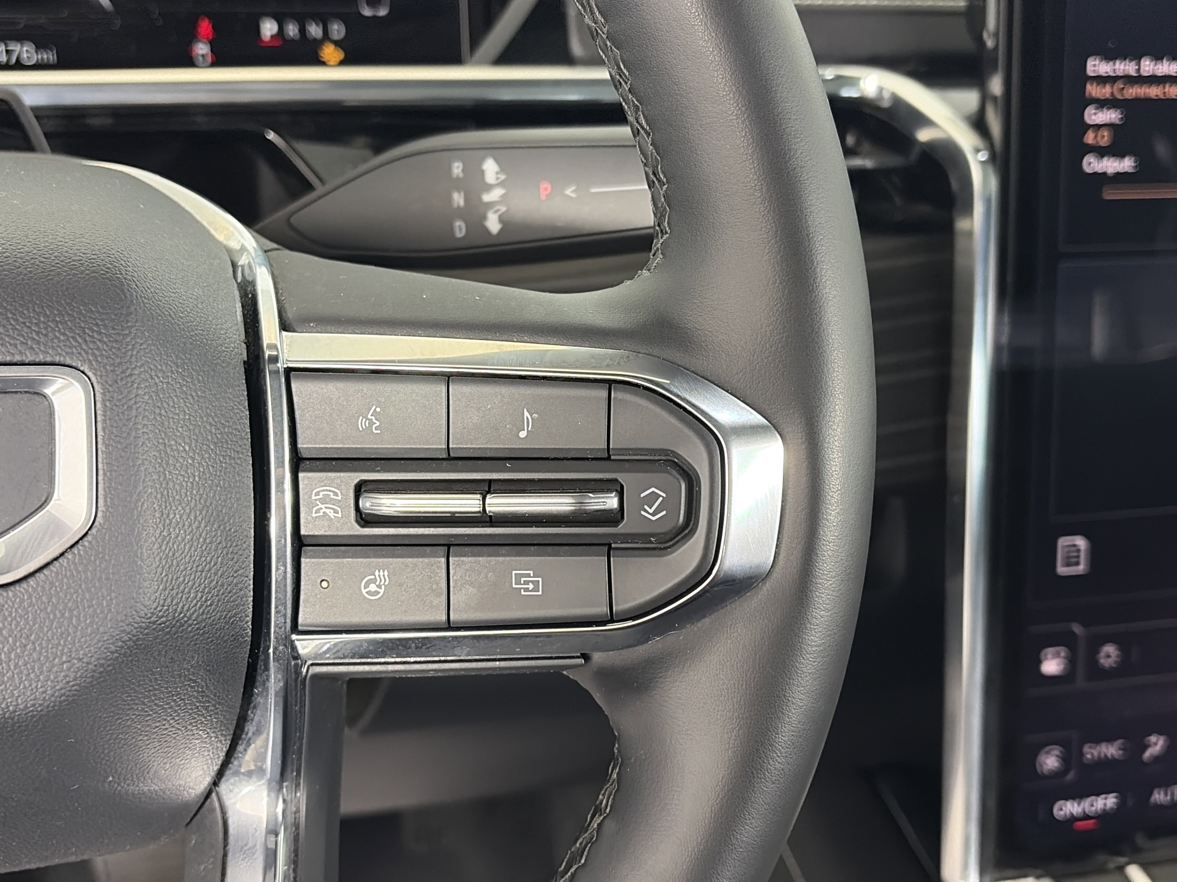 Certified 2024 GMC Sierra EV Denali image 33