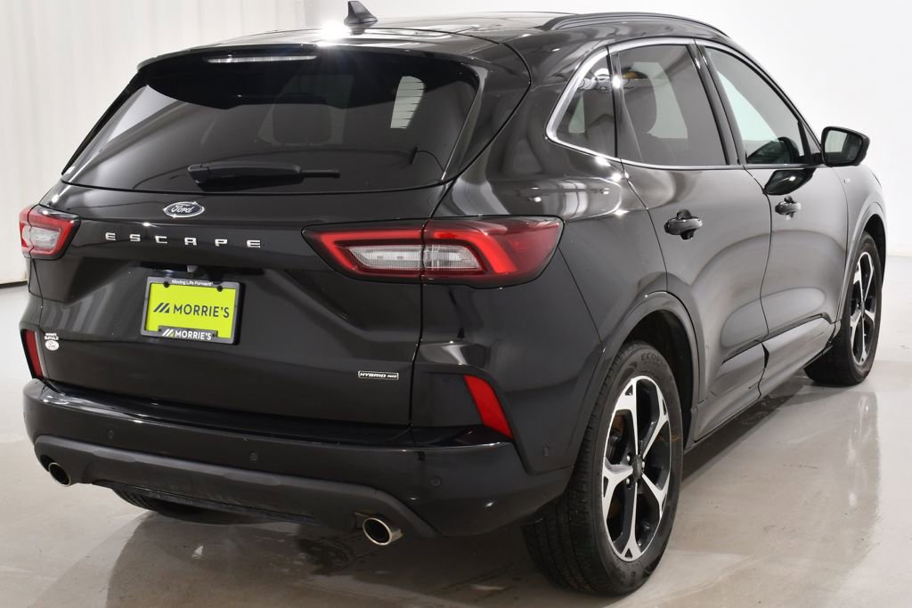 Used 2023 Ford Escape ST-Line Elite w/ Premium Technology Package image 12