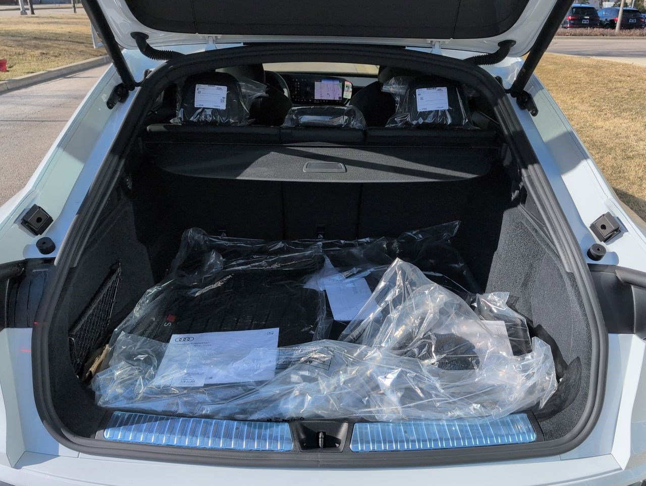 New 2025 Audi SQ5 Premium Plus image 35