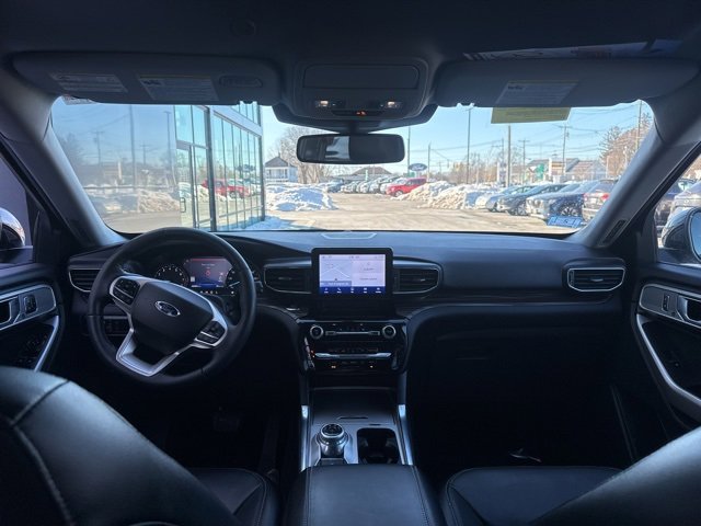 Used 2022 Ford Explorer Limited w/ Equipment Group 301A image 13