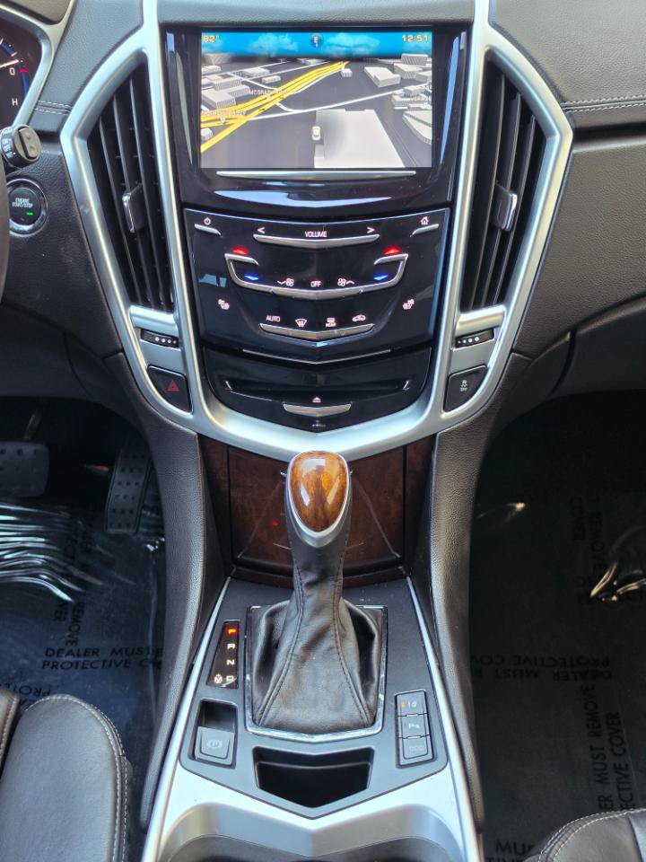 Used 2016 Cadillac SRX Luxury w/ Driver Awareness Package AWD/4WD image 17