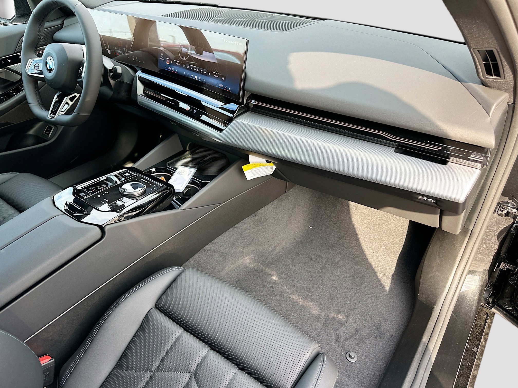 New 2026 BMW 530i w/ M Sport Package image 24