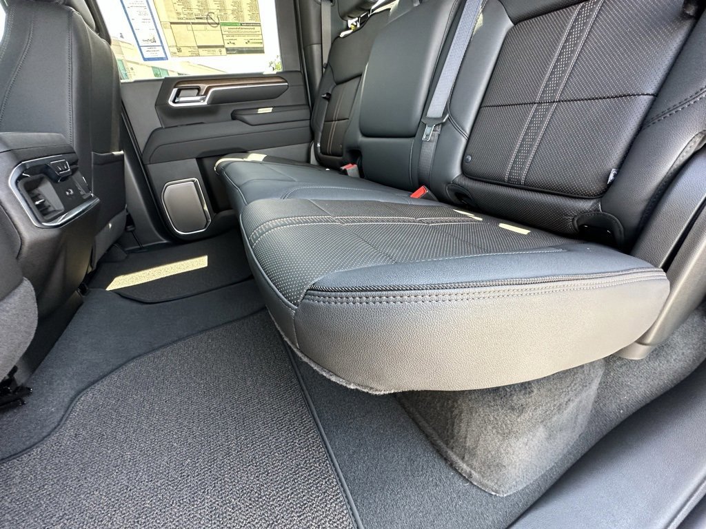 New 2025 Chevrolet Silverado 2500 High Country w/ Midnight Edition image 24