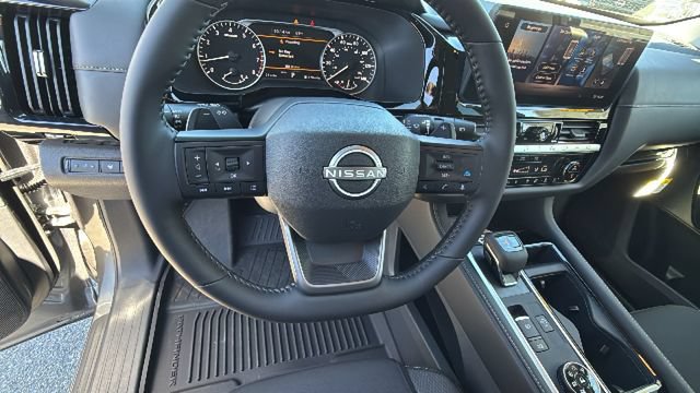 New 2026 Nissan Pathfinder SV AWD/4WD image 18