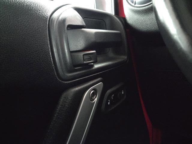 Used 2016 Jeep Wrangler Unlimited Sahara w/ Connectivity Group image 24