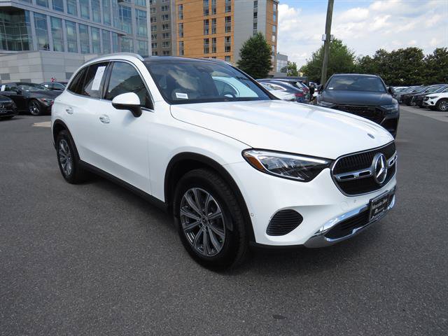 Used 2026 Mercedes-Benz GLC 300 4MATIC image 5