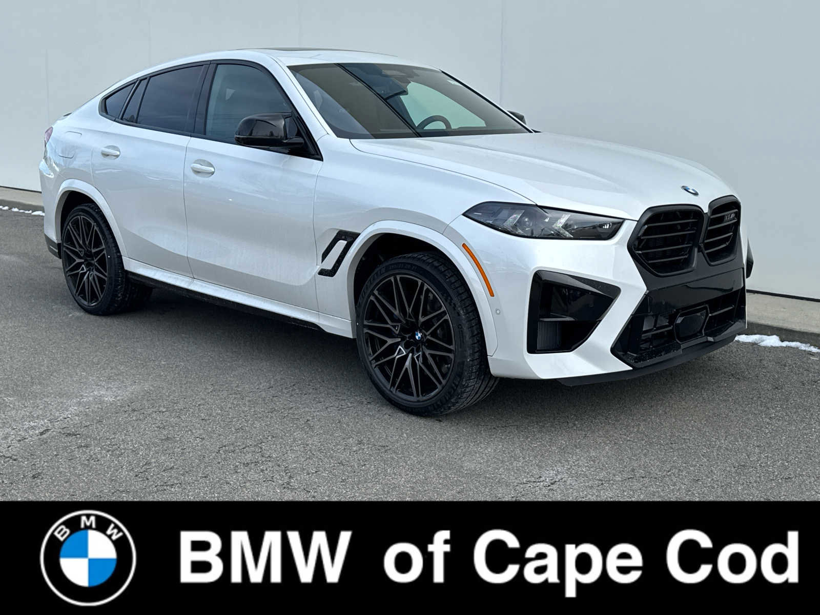 New 2026 BMW X6 M Competition w/ Executive Package image 1