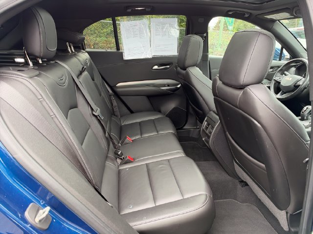 Used 2019 Cadillac XT4 Premium Luxury w/ Cold Weather Package AWD/4WD image 10