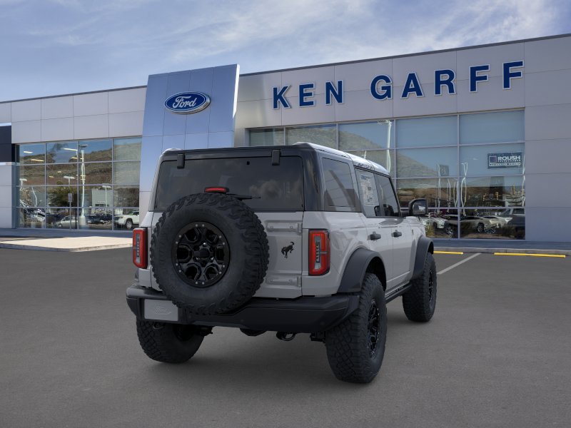 New 2026 Ford Bronco Badlands w/ Sasquatch Package AWD/4WD image 9