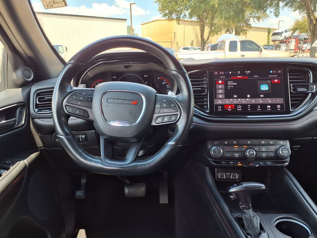 Used 2024 Dodge Durango GT RWD image 16