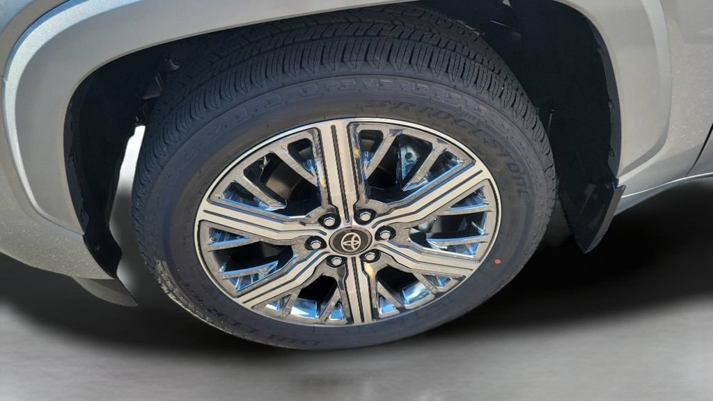 New 2026 Toyota Sequoia Capstone AWD/4WD image 26