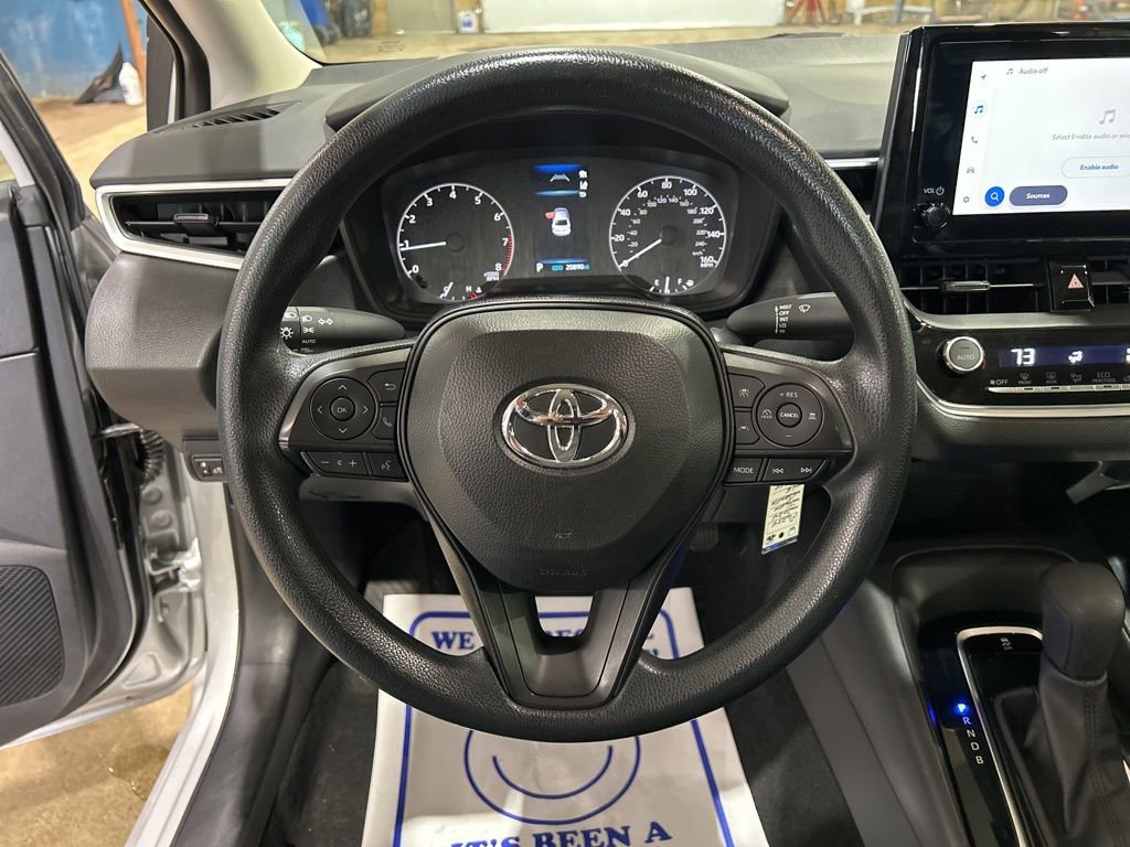 Used 2024 Toyota Corolla LE FWD image 22